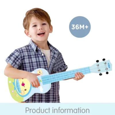 Enfant jouant une guitare 4 cordes Ukulélé