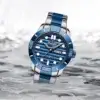 Bracelet Montre NAVIFORCE présentée dans l'eau pour son imperméabilité