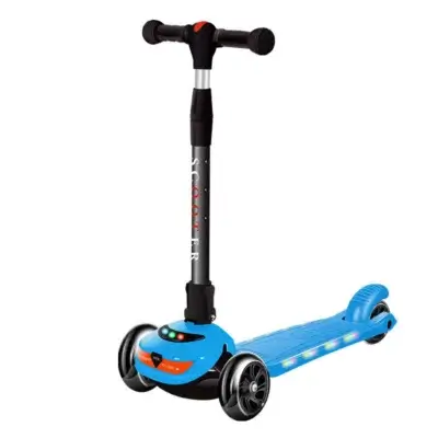 Trottinette enfant bleue avec roues LED clignotantes, guidon réglable et design sportif — idéale pour les petits garçons ou amateurs de couleurs vives.