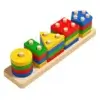 Jeu de blocs géométriques éducatifs en bois coloré, avec base en bois et tiges à enfiler — idéal pour apprendre formes, couleurs et motricité fine dès 18 mois.