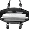 Intérieur bien organisé du sac business, avec compartiment pour tablette, livres et accessoires — conçu pour les hommes actifs qui ont besoin d’espace et d’ordre.