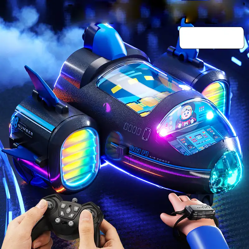 Enfant pilotant une voiture jouet fusée avion via manette ou bracelet gestuel, avec lumières multicolores et sons dynamiques pour une expérience interactive