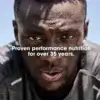 Athlète concentré avec le slogan « Proven performance nutrition for over 35 years » — mise en avant de l’expertise et de la fiabilité du whey protein Diamond Standard.
