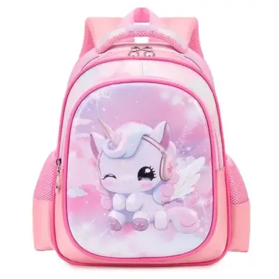 Sac à dos fille rose pastel avec adorable licorne ailée 3D sur fond nuages étoilés, design magique et imperméable avec poches latérales en mesh — idéal pour la maternelle et les petites princesses.