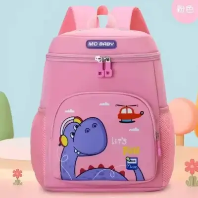 Cartable rose pastel pour fille avec adorable dinosaure violet et motifs "Let's Fun", design ergonomique avec bretelles rembourrées et fermeture double zip — sac d'école maternelle pratique et amusant.