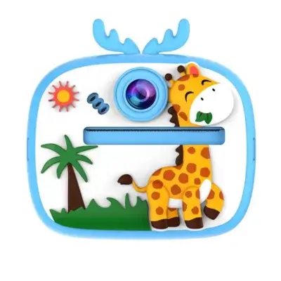 Mini caméra numérique bleue pour enfant avec adorable girafe en relief et décor jungle, double objectif et poignée ergonomique — appareil photo incassable et amusant, parfait pour l'éveil et la créativité des enfants.